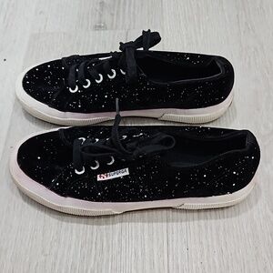 Superga Woman's Round Toe Sneaker Shoes Size 6
